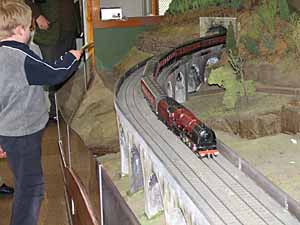 Gauge 'O' Model Railway (Photo : Roger Haynes)